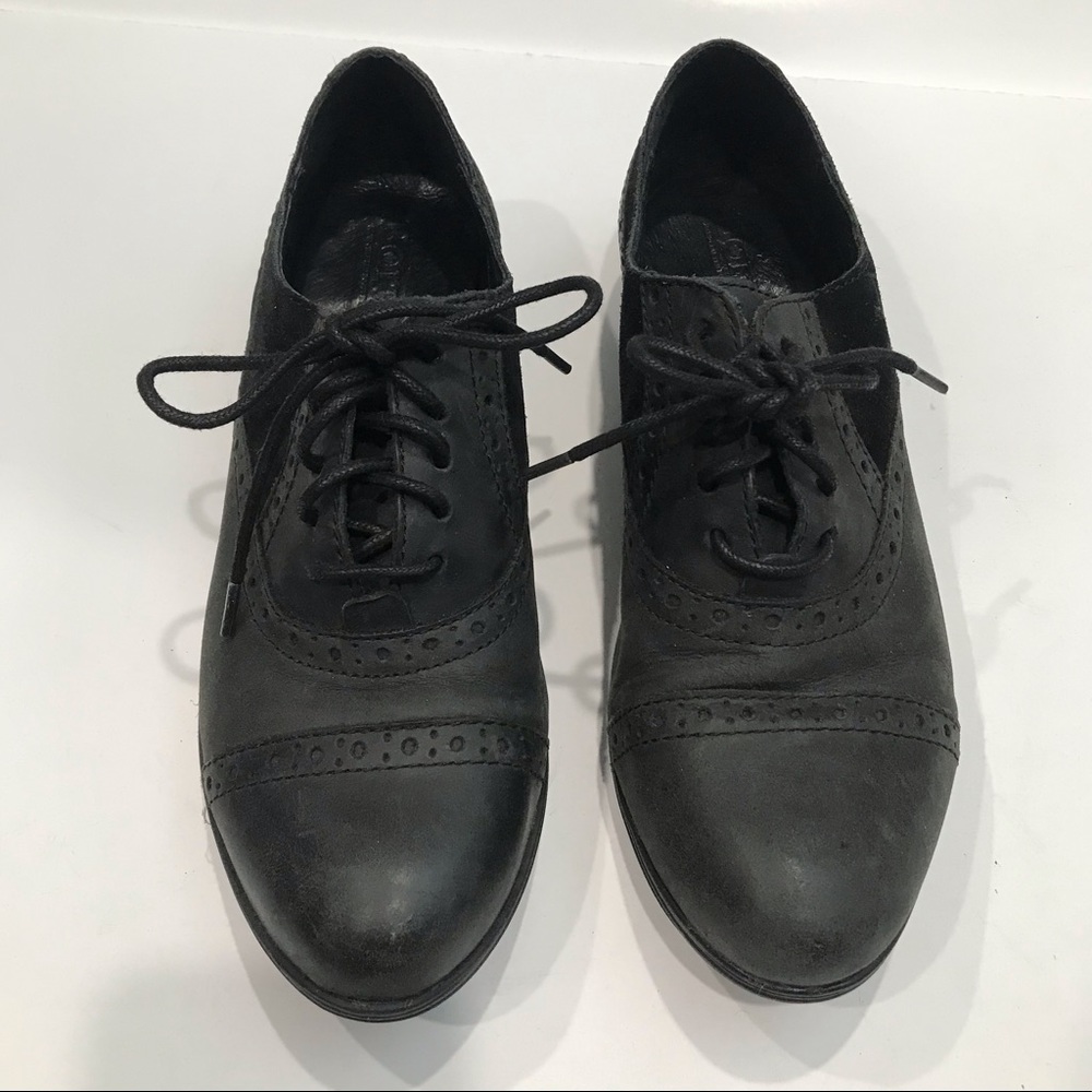 Born Black Leather Women's Oxfords Size 6.5 M